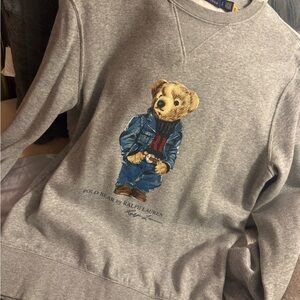 Ralph Lauren Gray Crewneck Sweater with Bear Graphic